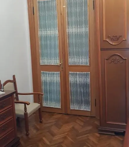 Interbelic Km0 Daire Köstence