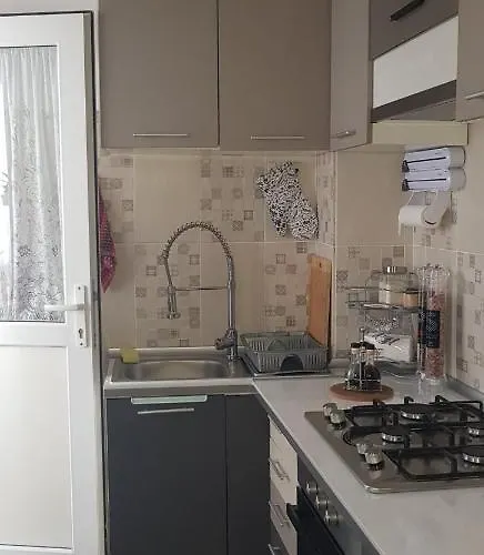 Daire Interbelic Km0 Köstence